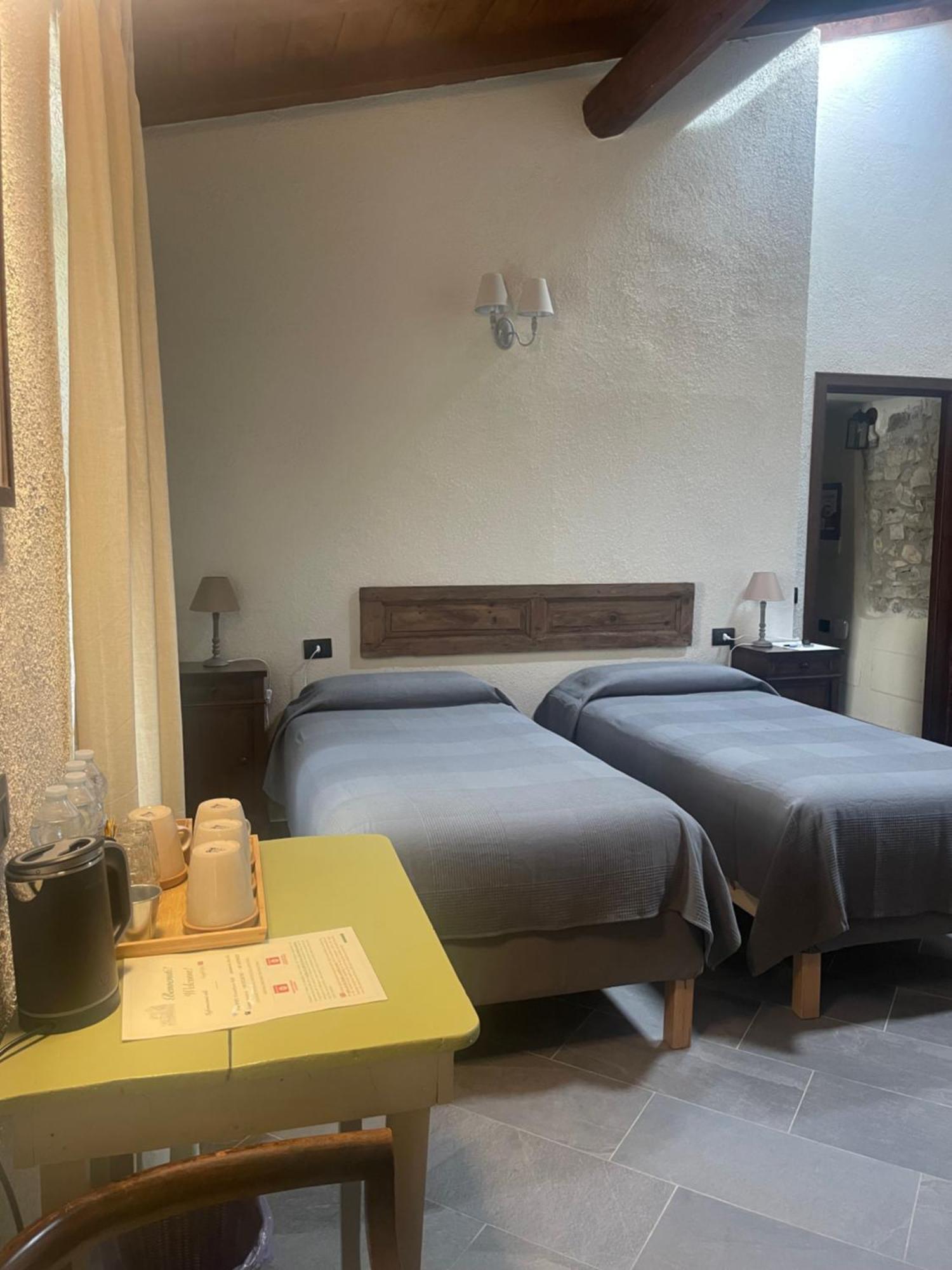 B&B Il Castellaccio - Albavilla Cameră foto